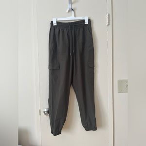 Stretchtech Dry Quick Cargo Pants - Old Navy - Size M